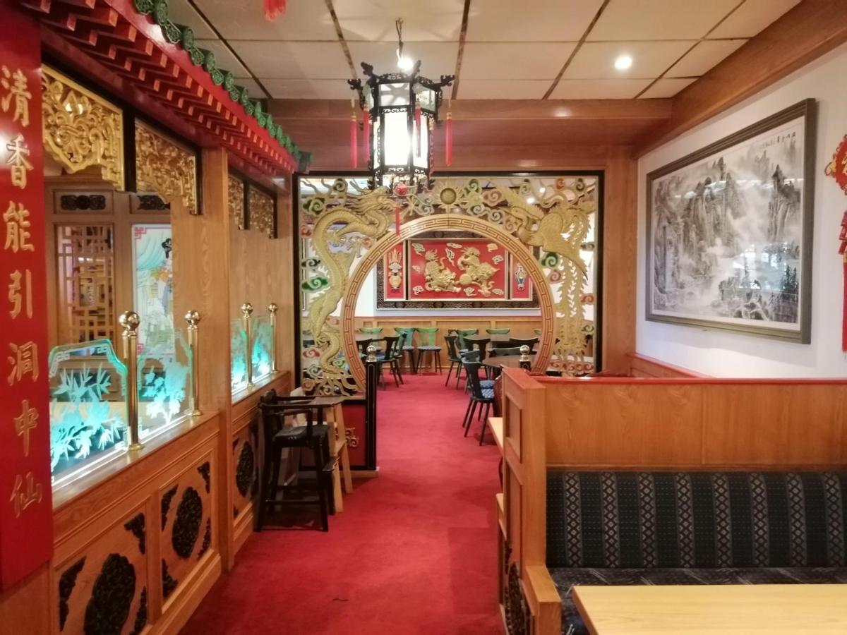Hotel China Restaurant Lotus *